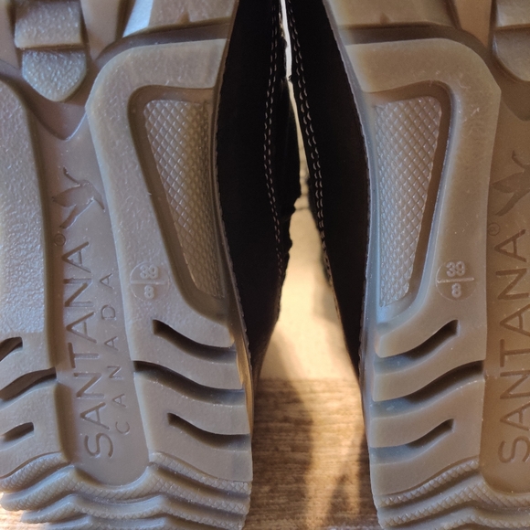 Santana Canada Boots with Faux Fur Top - Picture 10 of 16